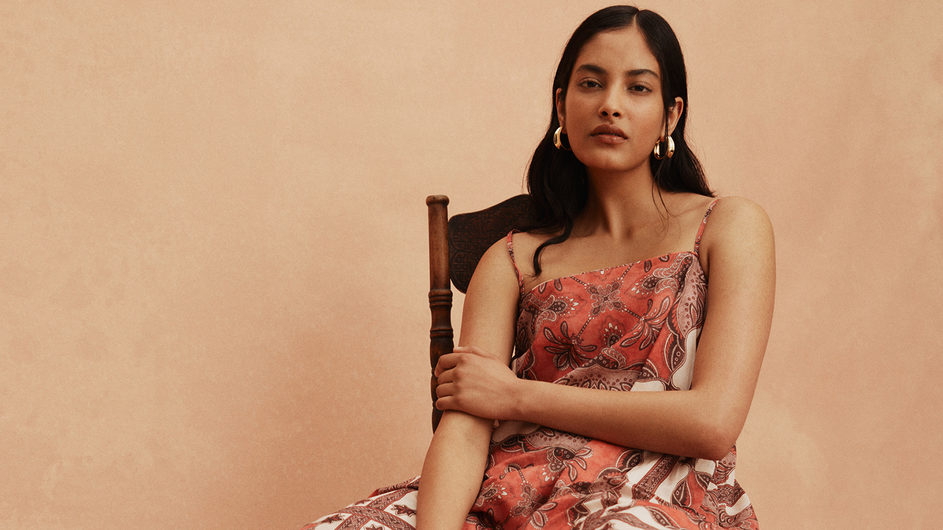 CR2512-December-Centre-Assets-1920x1080px-10_1