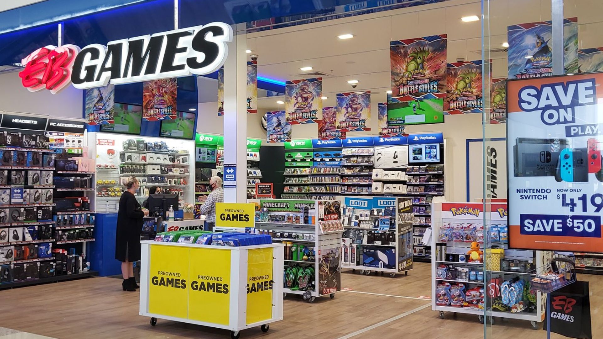 EB GAMES HERO