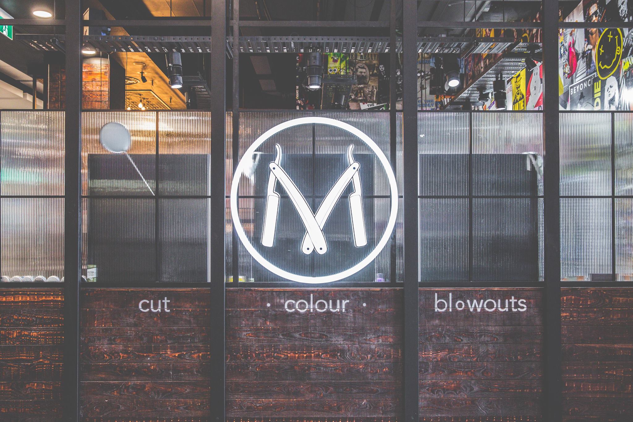 moe and co store front